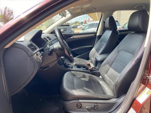 2014 Volkswagen Passat 1.8T S