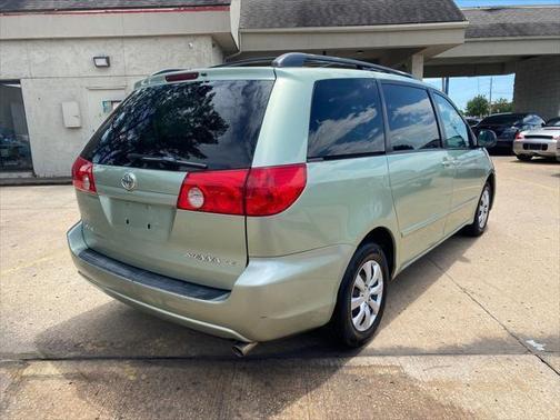 2008 Toyota Sienna LE