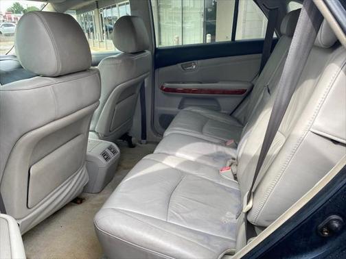 2004 Lexus RX 330 Base