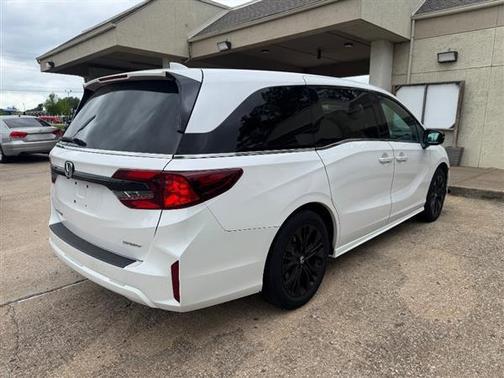 Platinum White Pearl 2025 Honda Odyssey Sport-L Auto