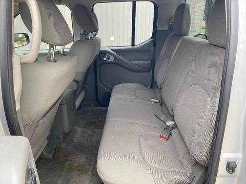 2012 Nissan Frontier SV