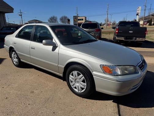 2001 Toyota Camry LE