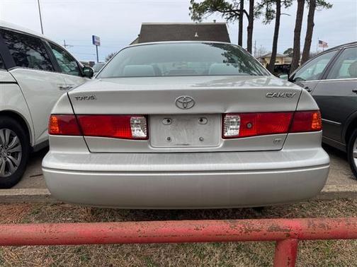 2001 Toyota Camry LE