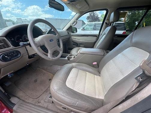 Red Fire Metallic 2005 Ford Explorer 4dr 114" WB 4.0L Eddie Bauer