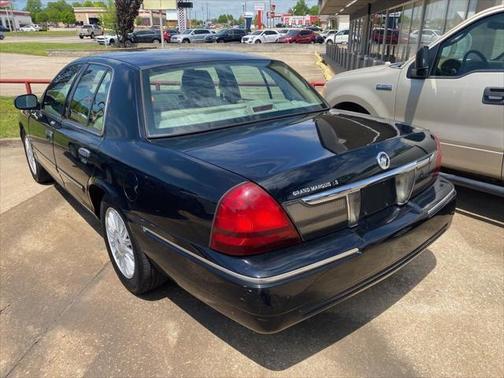 2011 Mercury Grand Marquis LS (Fleet Only)