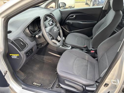 2012 Kia Rio 4dr Sdn Auto LX