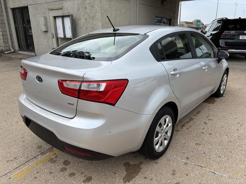2012 Kia Rio 4dr Sdn Auto LX