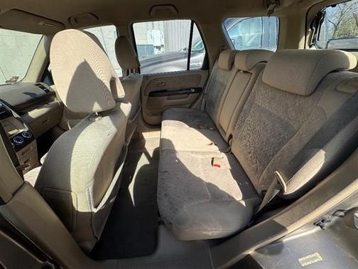 2005 Honda CR-V 2WD LX AT