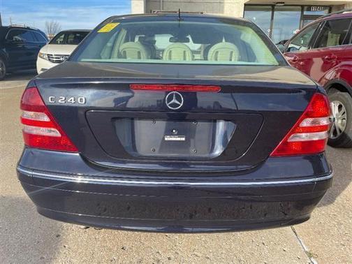 2005 Mercedes-Benz C-Class Luxury