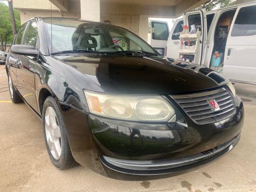 Photo 2 of 9 of 2006 Saturn Ion
