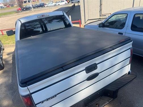 2012 Ford F-150 2WD SuperCab 145" FX2