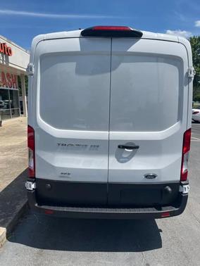 Oxford White 2022 Ford Transit-250 Base