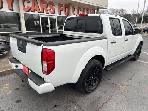 2018 Nissan Frontier SV