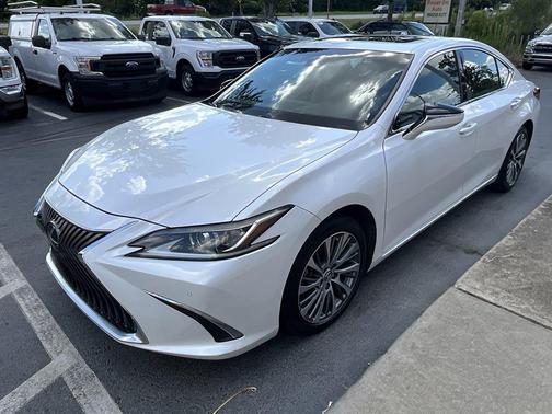 2019 Lexus ES 350 Base