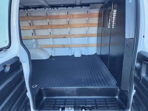 2023 GMC Savana 2500 Work Van