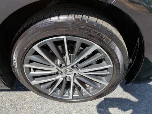 Caviar 2023 Lexus ES 350 Base