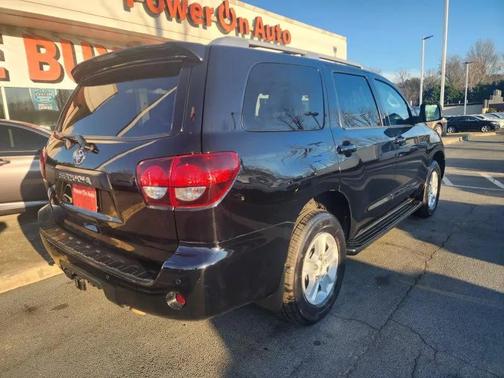 2020 Toyota Sequoia SR5