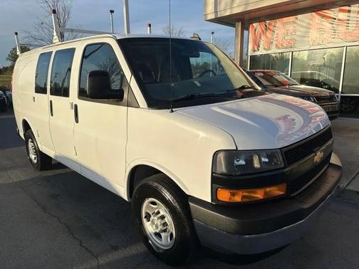 2022 Chevrolet Express 2500 RWD 2500 Regular Wheelbase WT