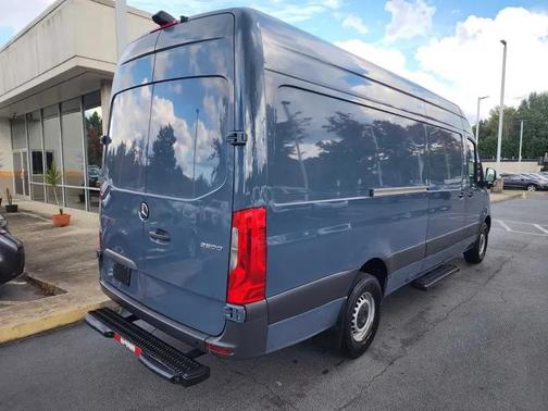 2019 Mercedes-Benz Sprinter 2500 Standard Roof