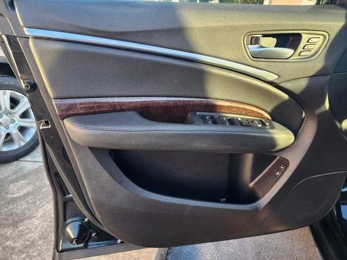 2017 Acura MDX 3.5L w/Technology Package