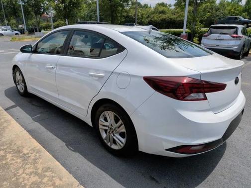Quartz White Pearl 2019 Hyundai ELANTRA SEL