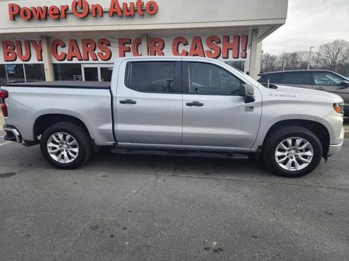 2022 Chevrolet Silverado 1500 Custom