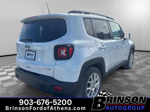 Alpine White Clearcoat 2019 Jeep Renegade Latitude