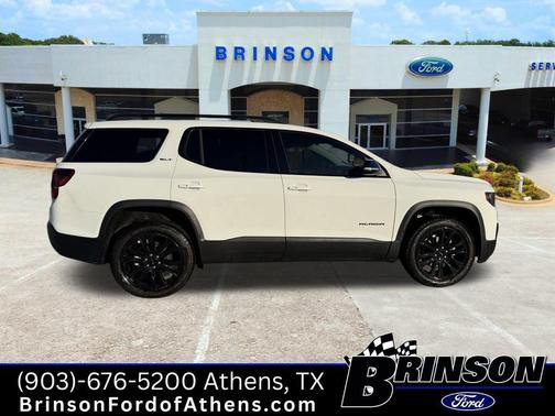2023 GMC Acadia SLT
