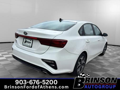 Clear White 2019 Kia Forte LXS