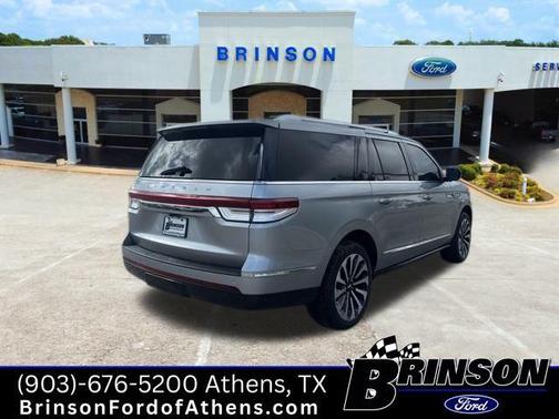 2023 Lincoln Navigator L Reserve
