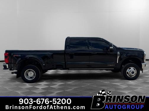 Agate Black Metallic 2024 Ford F-350 Lariat Super Duty