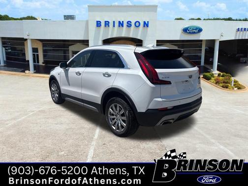 2022 Cadillac XT4 Premium Luxury