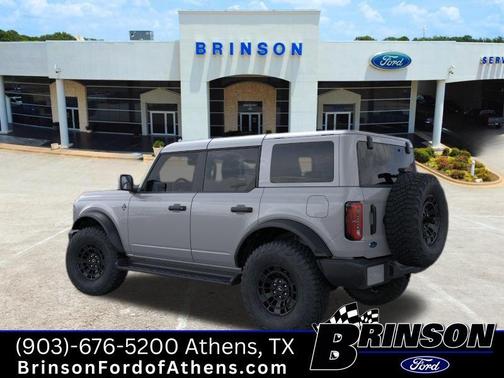 Avalanche Gray 2026 Ford Bronco Outer Banks