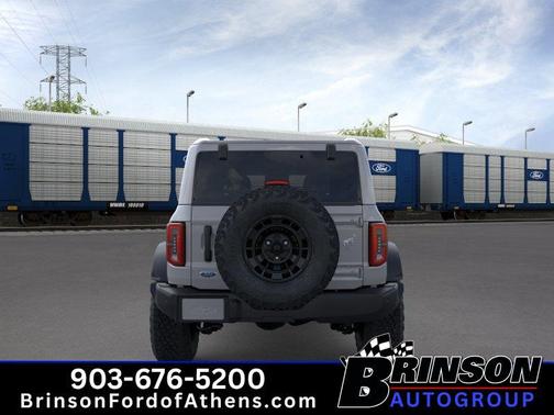 Avalanche Gray 2026 Ford Bronco Outer Banks