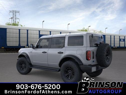 Avalanche Gray 2026 Ford Bronco Outer Banks