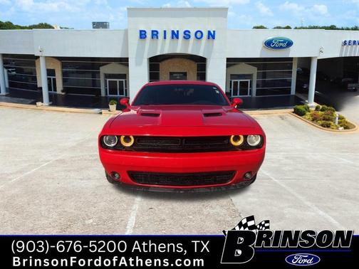 2015 Dodge Challenger SXT