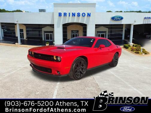2015 Dodge Challenger SXT