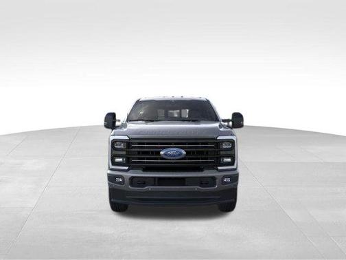 2025 Ford F-250 Platinum