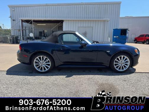 Blue Metallic 2018 FIAT 124 Spider Lusso