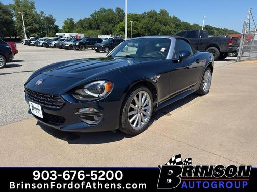 Blue Metallic 2018 FIAT 124 Spider Lusso