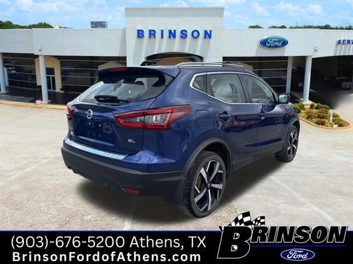 2022 Nissan Rogue Sport SL