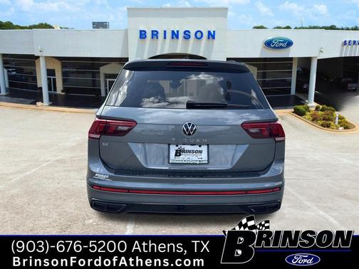 2024 Volkswagen Tiguan 2.0T SE R-Line Black