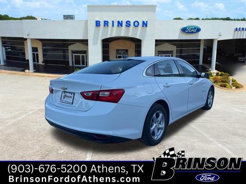 2017 Chevrolet Malibu 1LS