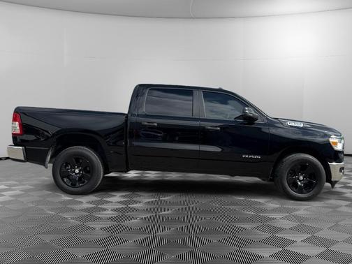 Diamond Black 2024 RAM 1500 Lone Star