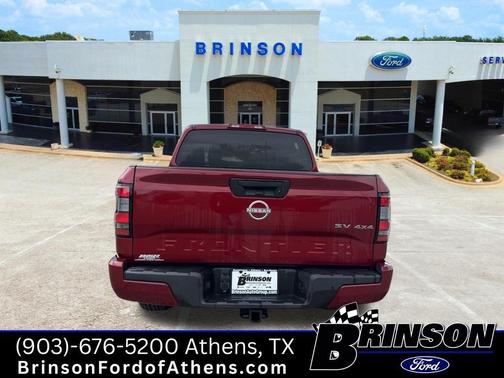 2023 Nissan Frontier SV