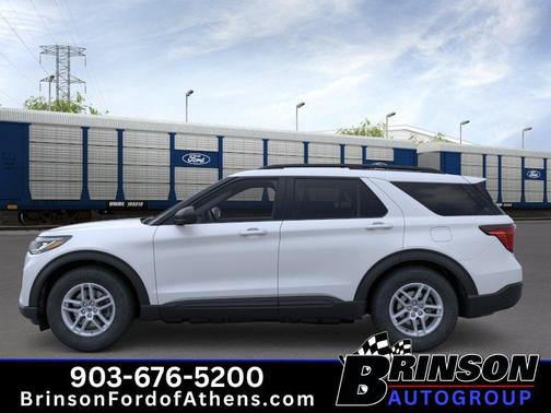 Space White Metallic 2026 Ford Explorer Active