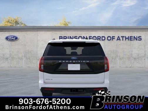 Oxford White 2026 Ford Expedition Active