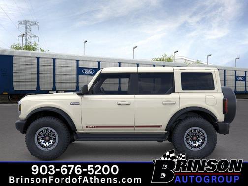 Wimbledon White 2026 Ford Bronco Outer Banks