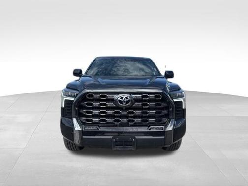 2023 Toyota Tundra Hybrid Platinum