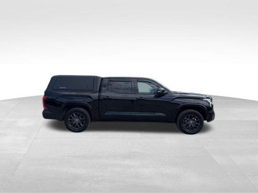 2023 Toyota Tundra Hybrid Platinum